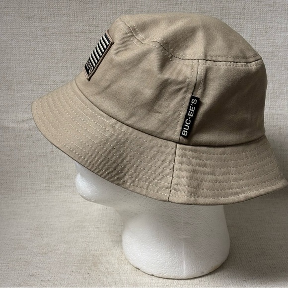 Buc-ee's Khaki Bucket Hat - Picture 3 of 7